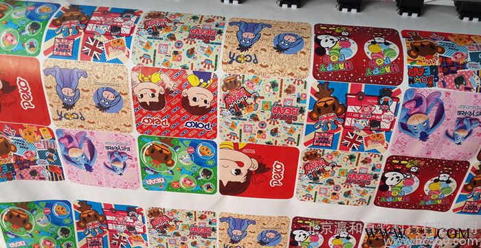 PU皮革打印机/车贴打印机/背胶打印机/宣传画打印图3