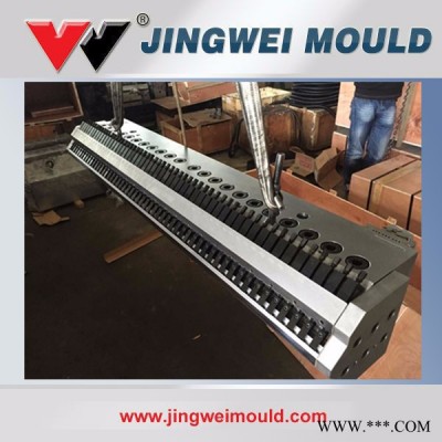 pvc硬片pvc写真硬片pvc透明硬片模具 晶威模具 **平模头制造商 挤出片材