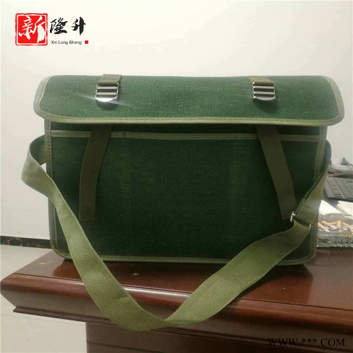 帆布工具包可印logo电工包 军绿色帆布单肩包可订制图5