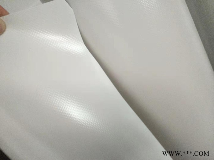 1000D高密度高强度630克PVC刀刮涂层夹网布 PVC刀刮涂层布图4