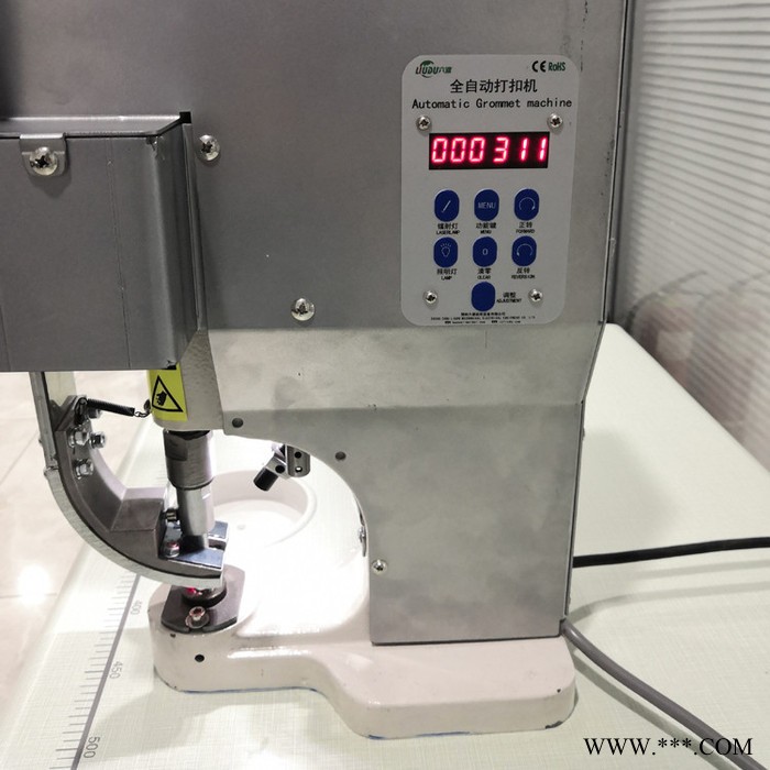 六渡专业供应旗帜打扣机 小型绘布打扣机 家用旗帜布打扣机 **写真打扣机 新款打扣机图6