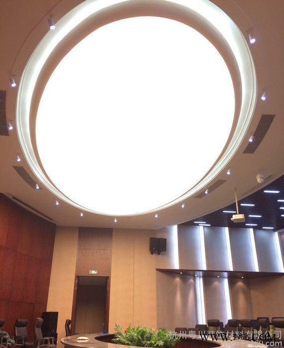诸暨上虞余姚慈溪软膜天花A级透明膜高清UV写真喷绘膜安装工程