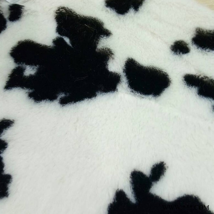高质量经编染色pv绒拧花 pv绒磨圈 pv绒小拧花面料 工厂直销长毛绒布料图8