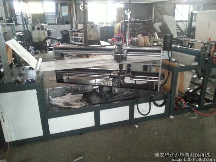 2015新款无纺布领带袋成型机，无纺布鲜花袋制袋机图2