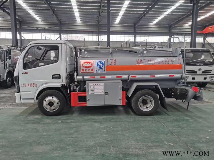 东风 多利卡蓝牌油罐车2吨加油车 2吨油罐车 厂家报价 C证可开市区通行小精灵图2