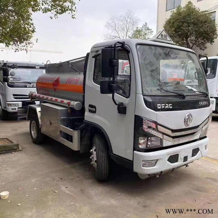 东风多利卡 2吨 蓝牌加油车 C证可开的油罐车价格优惠图2