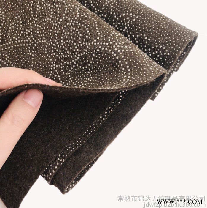 定制咖啡色玫瑰花点防滑地毯背衬 带PVC点防滑滴塑无纺布