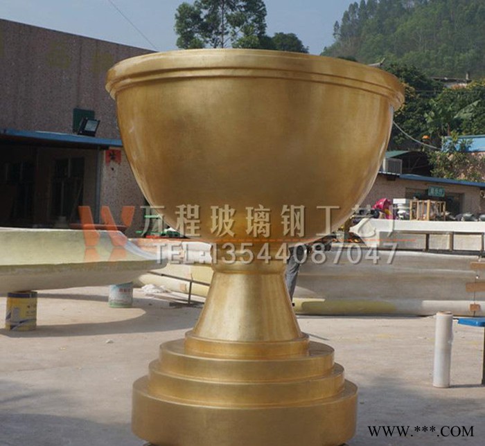金色奖杯造型花盆 户外大气景观花盆 玻璃钢广场花盆定做直销图1