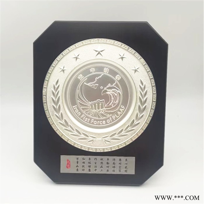 金属合金盾形奖牌定做 木托奖牌纪念品摆件制作