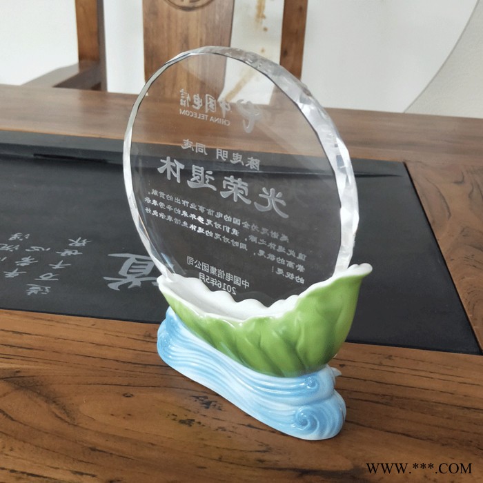 退休纪念牌图片干部离休纪念品林业局老员工退休纪念水晶奖牌定制图7