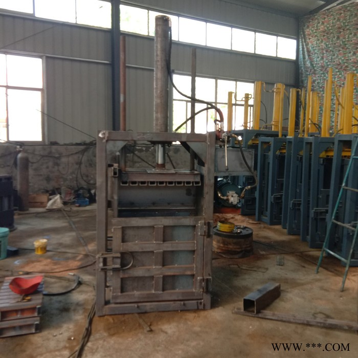 科博无纺布边角料压缩机 废纸板纸箱液压打包机 废铝打包机图2