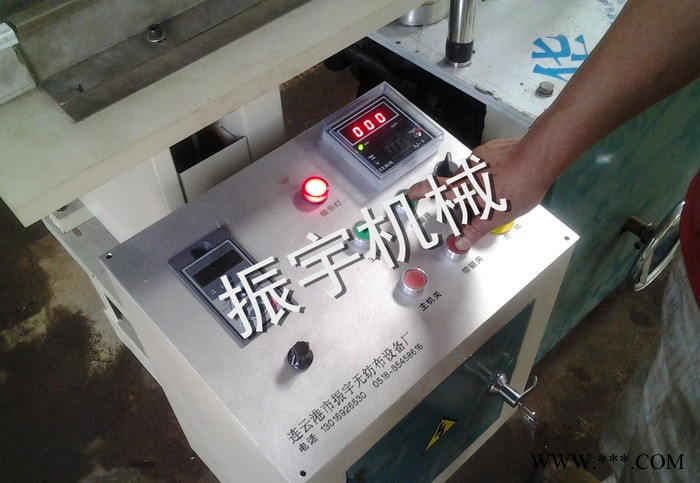 无纺布机械,无纺布折叠机,无纺布机械、无纺布折叠机设备图3