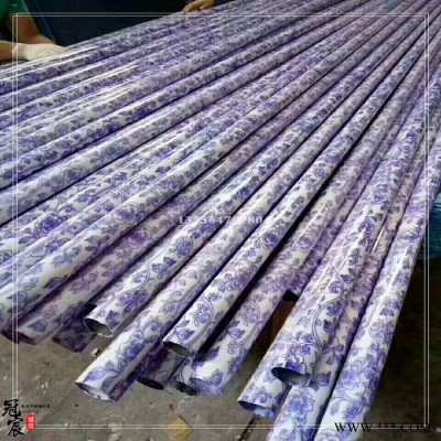 木纹转印加工 户外标牌景区栏杆仿木纹不锈钢方管镀锌铁管 不锈钢木纹转印加工