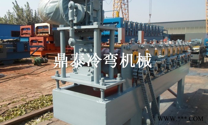 广告扣板机，L75方形扣板设备，广告牌扣板机图2