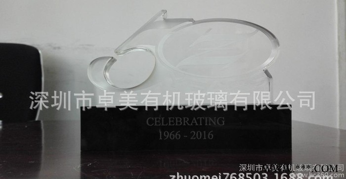 **亚克力厂 彩印印刷标牌LOGO牌 产品加厚台牌 异形切割加工图2