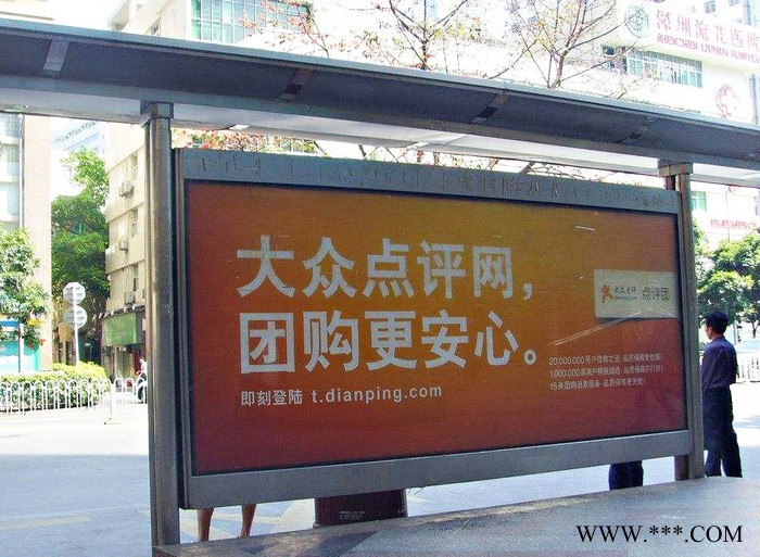 江苏回收拆除公路路灯霓虹灯高空砼制架铁烟囱 拆除LED露天广告牌