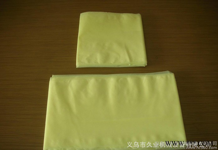 全自动无纺布擦拭布、湿巾折叠机覆膜无纺布折叠机
