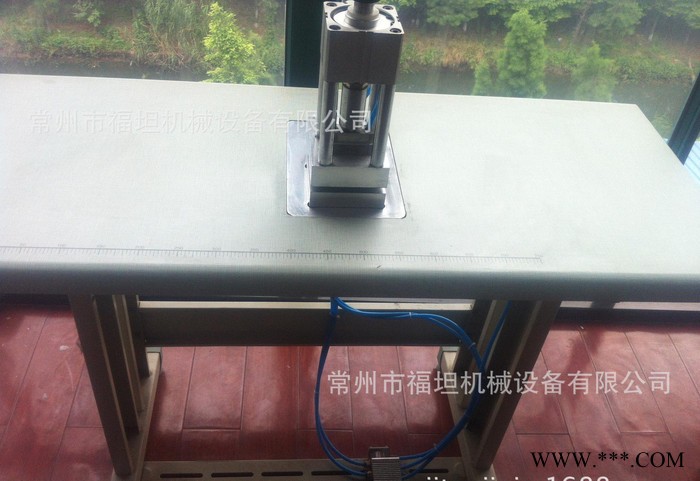 无纺布打孔机图2