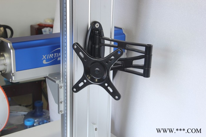 新天兴业供应20W标配XT-20FC型光纤激光打标机  金属刻字机 全自动金属激光打标机 欢迎来电咨询图2