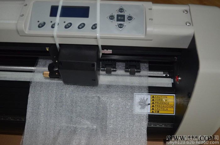 湖北武汉YH-720小型刻字机 电脑刻花机 玻璃贴画刻字机图2