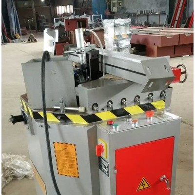 供应铝合金门窗加工设备，东明组角机价格，销售断桥铝门窗加工设备，中空玻璃加工设备，雕刻机