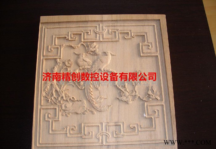 辽宁木工雕刻机，数控家具木门版雕刻机，橱柜门浮雕图2