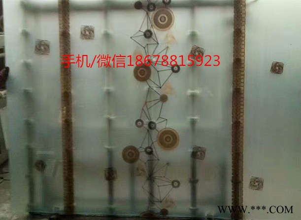 神工 供应玻璃移门图案雕刻机 玻璃保护膜刻绘机图1