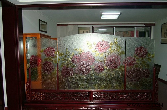广东地区1325带水槽有色玻璃雕刻机 艺术玻璃雕刻机 玻璃板雕刻机图1