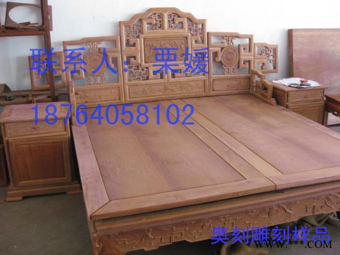 供应济南雕刻机，木工雕刻机图1