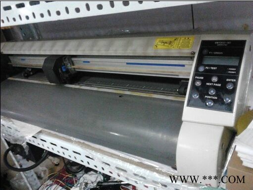 供应二手图王CE5000-60刻字机图2