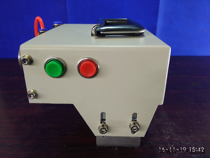 供应三炬大梁号打标机 CK-9025FD触控微型发动机打标机 发动机号刻字机图5
