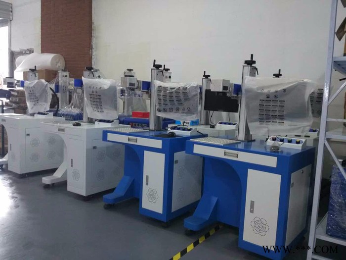 北京**光纤激光打标机金属刻字机镭雕机电子产品喷码图2