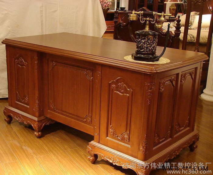 实木雕刻机，1325密度板雕刻机，橱柜移门雕刻机，家具木工雕刻机图1