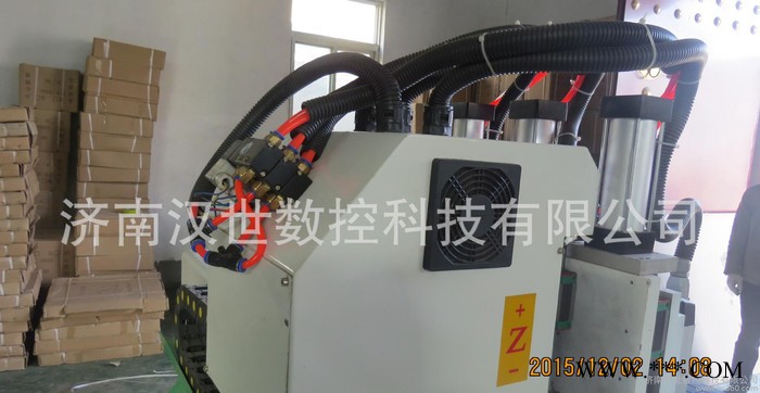 HS1325A多轴数控木工雕刻机三工序图3
