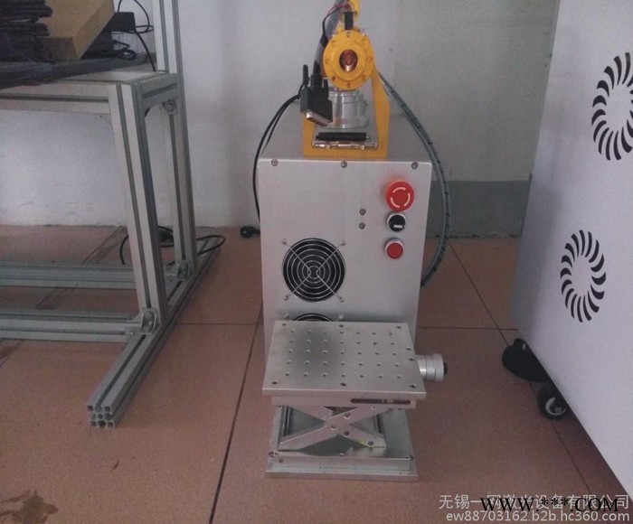 溧阳激光刻字机维修|常州激光打标机配件特价区带上门维修|一网图2