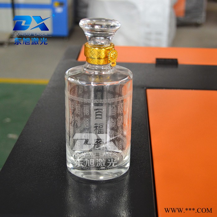 供应大型激光雕刻机陶瓷激光雕刻机广告激光雕刻机激光雕刻机价格图5