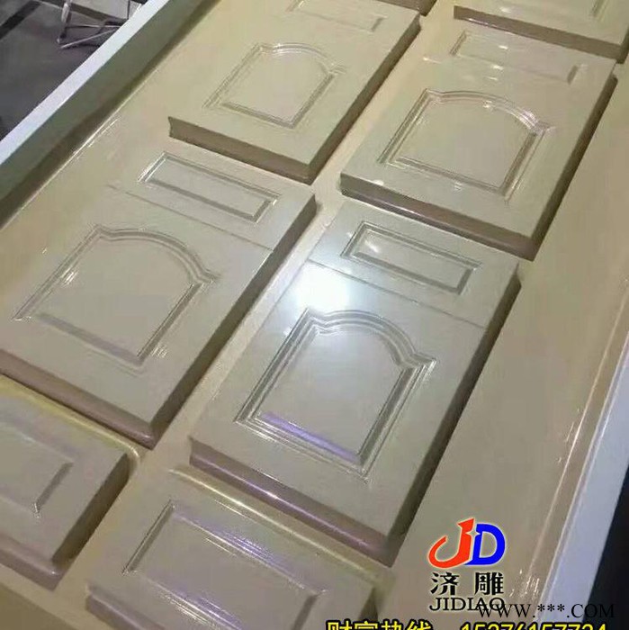 数控木工雕刻机实木门把手雕刻机木材雕刻机图4