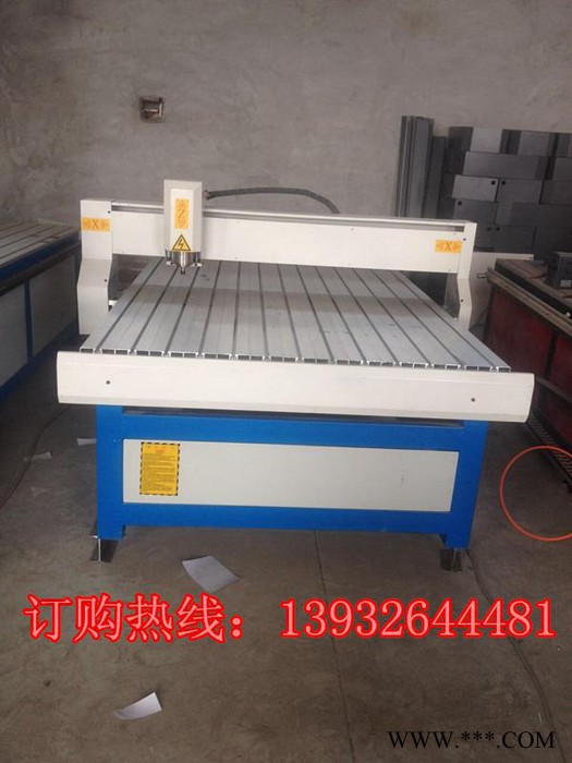 1325木工雕刻机、石材雕刻机、广告雕刻机、雕刻机包邮图3