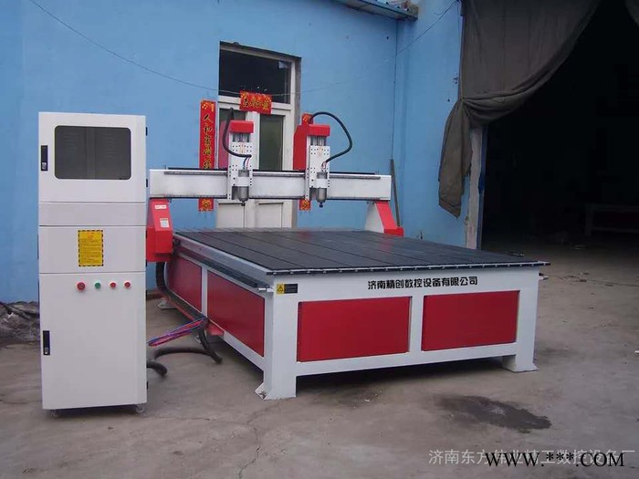 鲁泉精工济南工厂直营1325木工双工序四工序橱柜门板数控开料机 三工序雕刻机木板木料图3