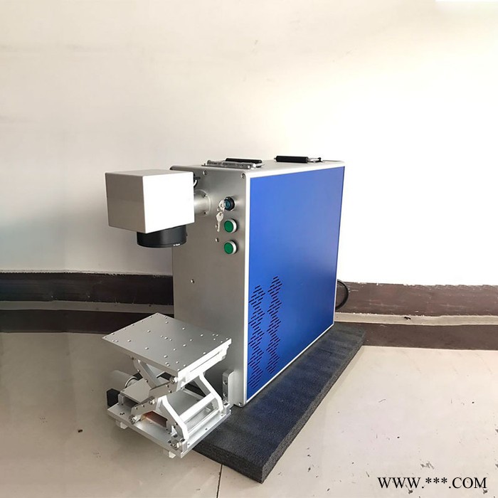小型便携式金属不锈钢铭牌刻字激光雕刻机图4