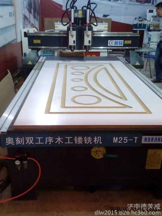 奥刻德莱威4.5kw风冷双工序木工雕刻机图4
