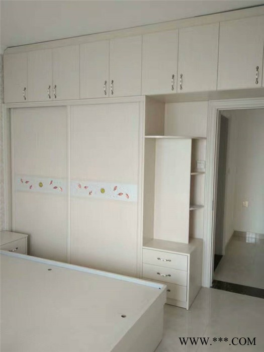 1325四工序木工雕刻机 板式家具开料机 自动换刀四工序开料机价格 图片图3