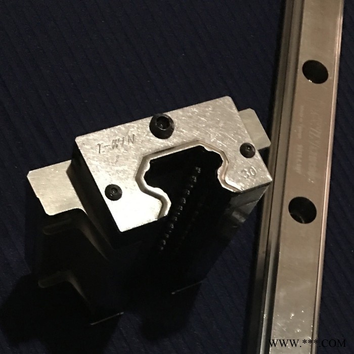 台稳线性导轨 上锁式精密滑块LHH30CA 雕刻机传动部位的精密运动部件图2