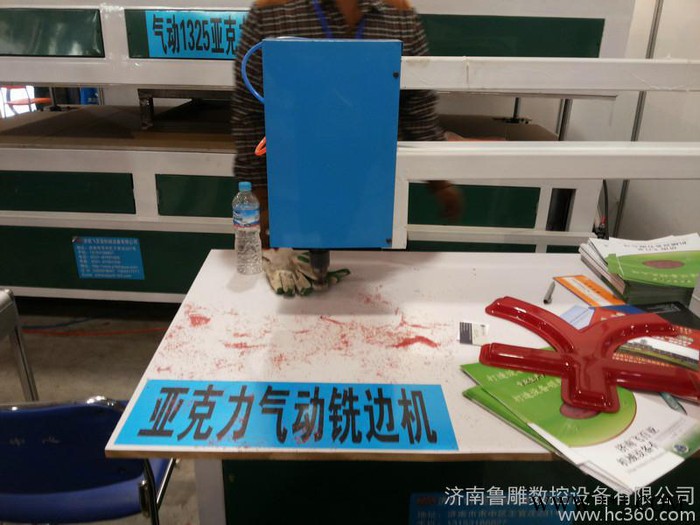 供应木材雕刻机 木头雕刻机图2