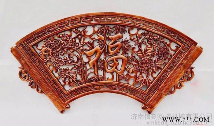 6090小型桃木工艺品挂件雕刻机电脑数控小型挂件雕刻机图3