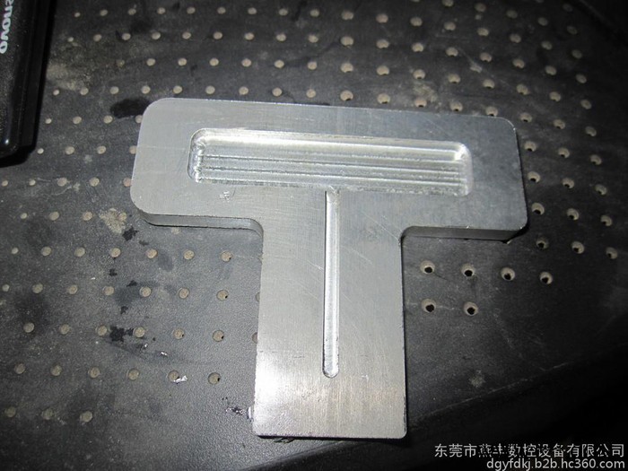 铝铜门雕刻机数控雕刻机图7