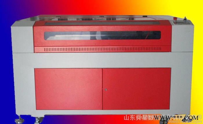 型号9012激光精雕机械设备中 裁床 皮革切割 亚克力雕刻图3