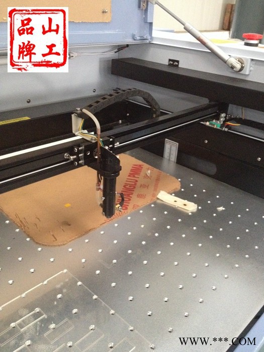 山工3050激光雕刻机 数控激光雕刻机 激光切割 经济型激光雕刻机图3