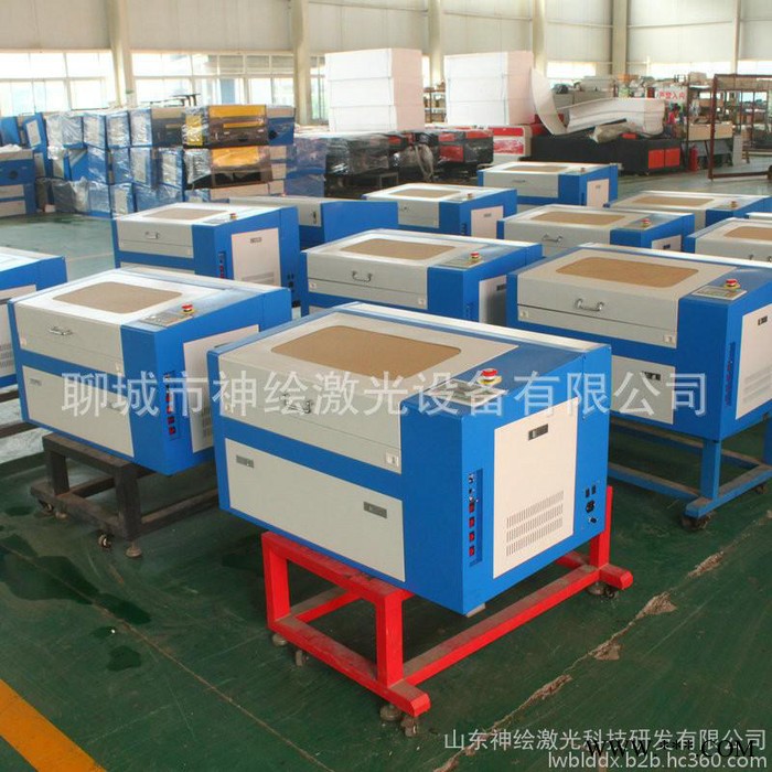 山东神绘激光SH-1610激光下料裁床机激光雕刻机汽车坐垫图8