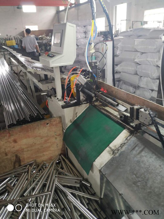全自动精密切割机铜铝碳钢金属交流数控切割机不锈钢管激光切割机图4